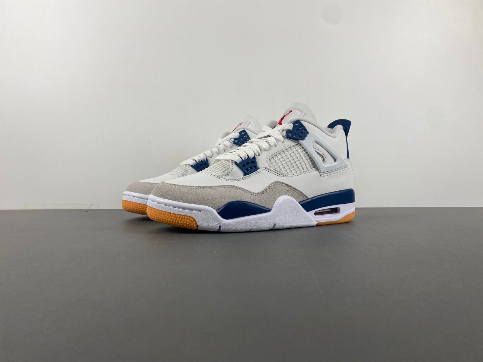 Air Jordan 4 Retro Navy