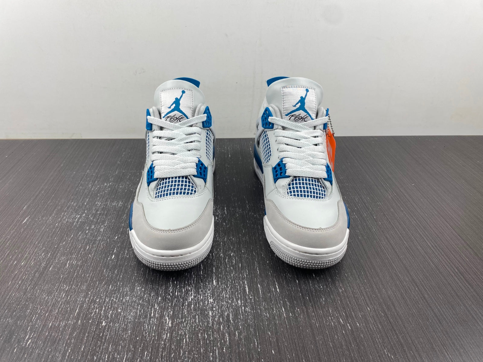 Air Jordan 4 Retro Military Blue