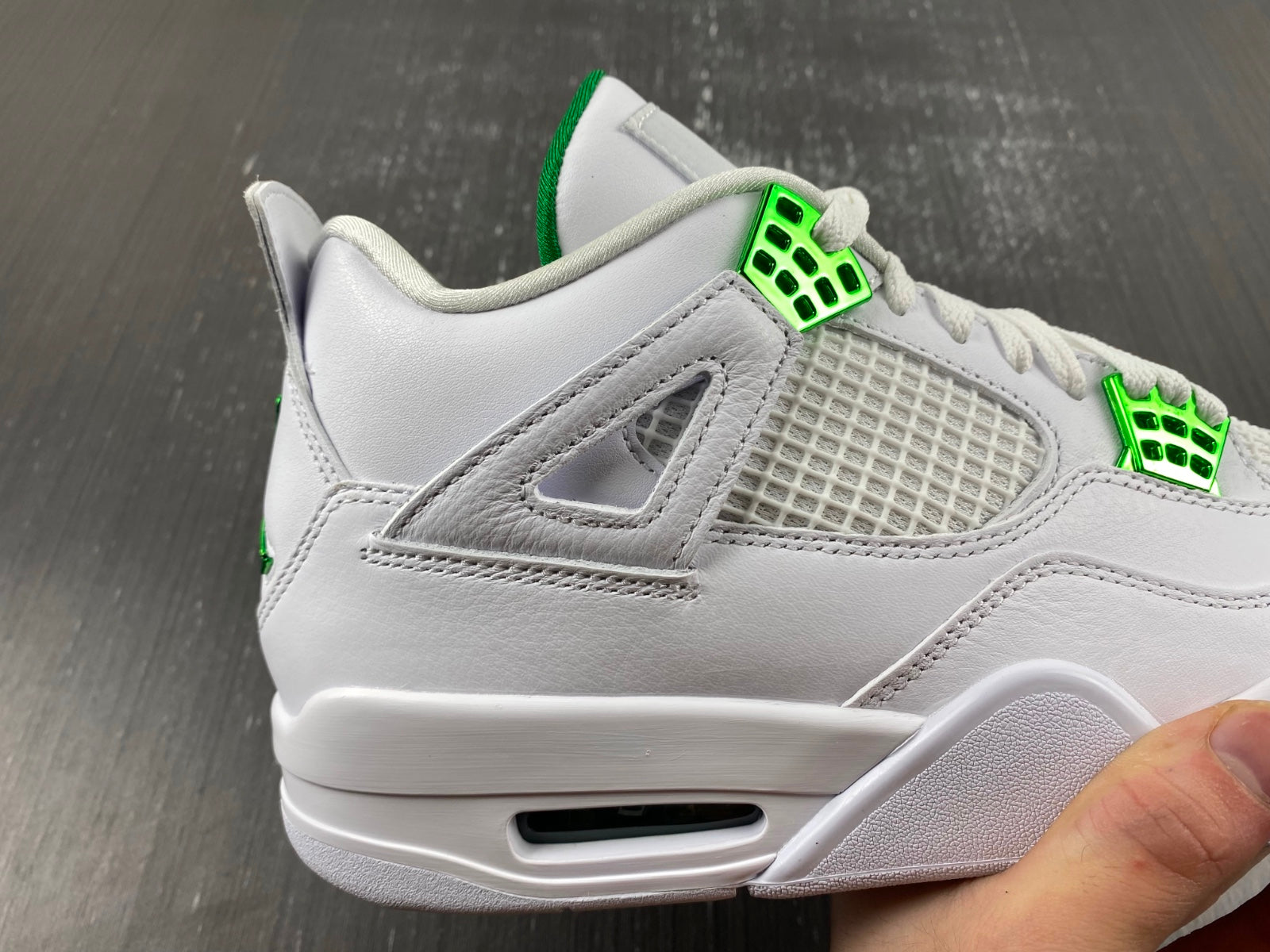 Air Jordan 4 Metallic Green
