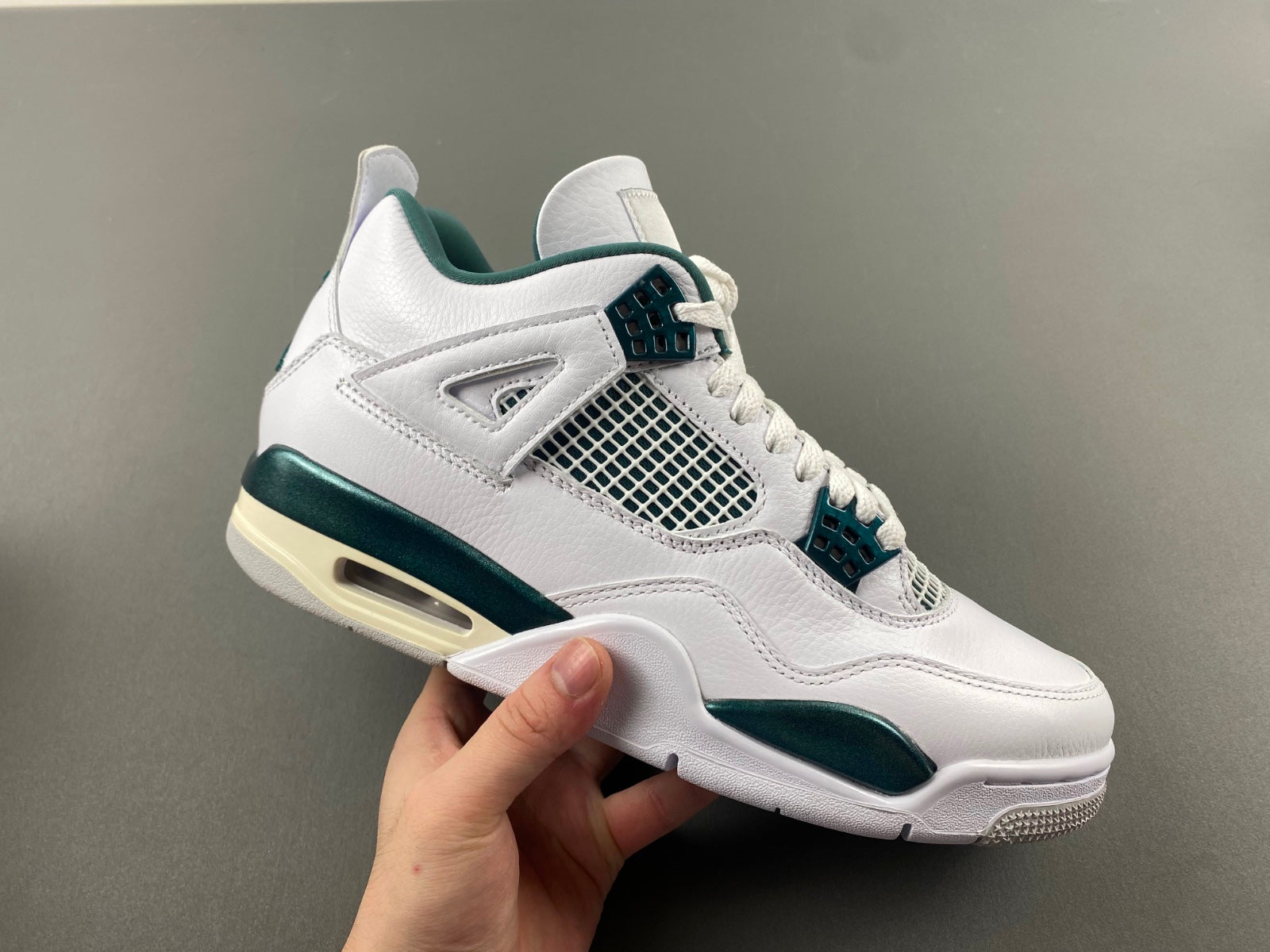 Air Jordan 4 Retro Oxidized Green