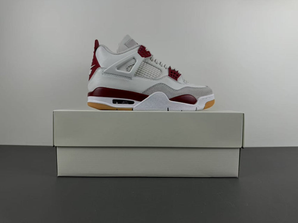 Air Jordan 4 Retro SP Varsity Red Friends & Family