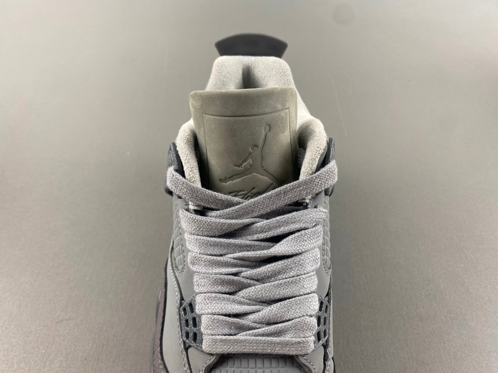 Air Jordan 4 Retro Wet Cement