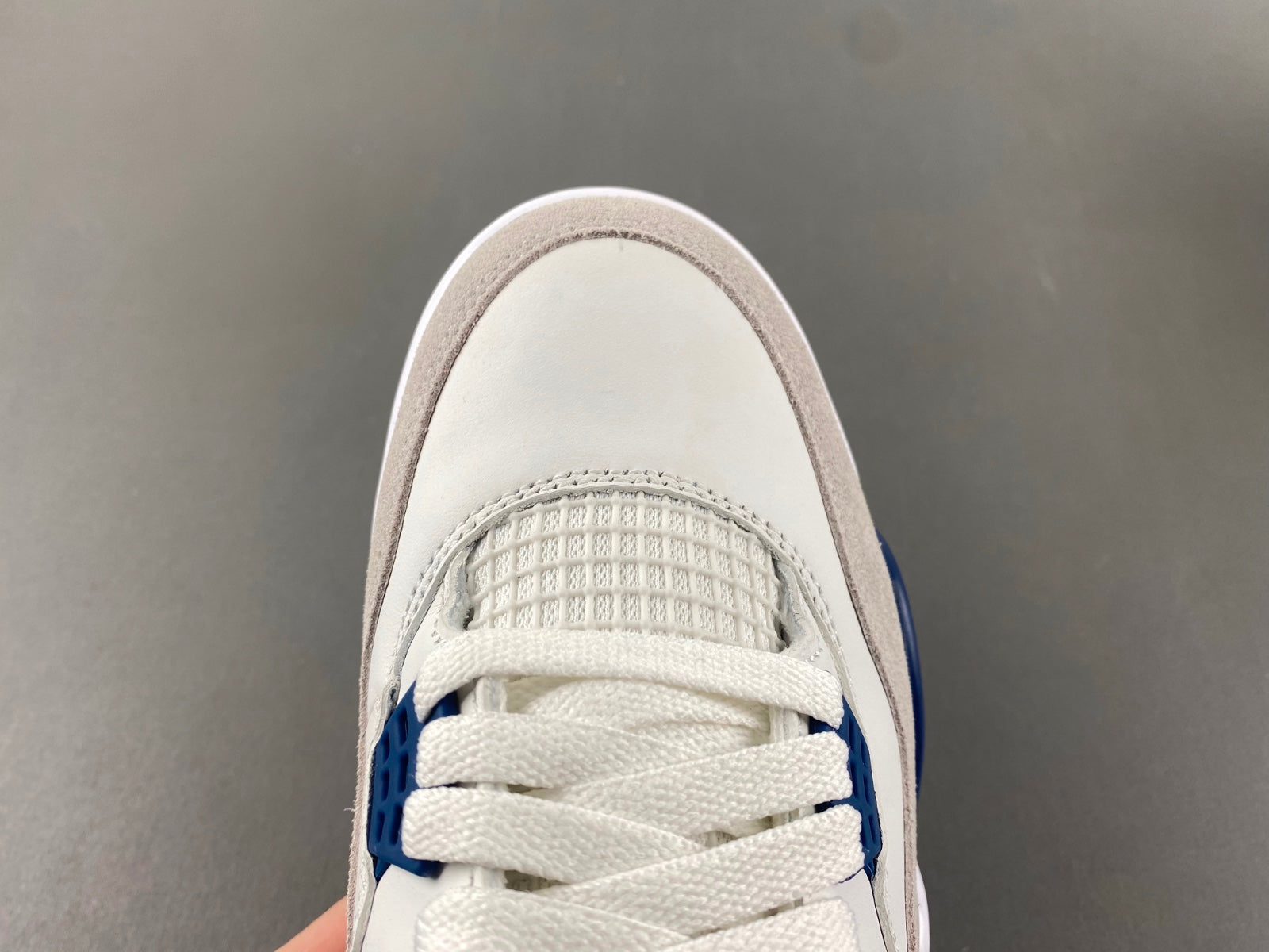 Air Jordan 4 Retro Navy