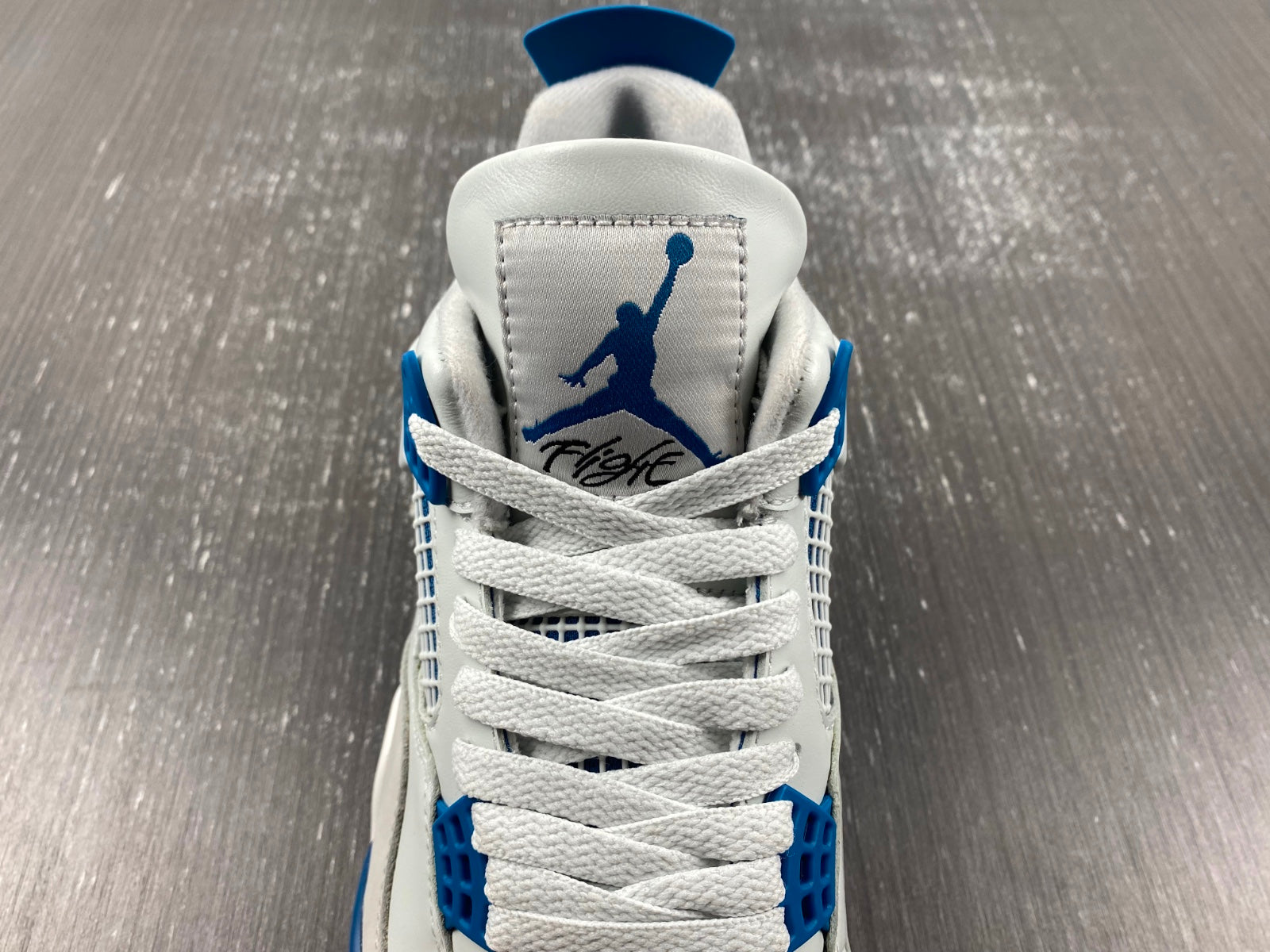 Air Jordan 4 Retro Military Blue