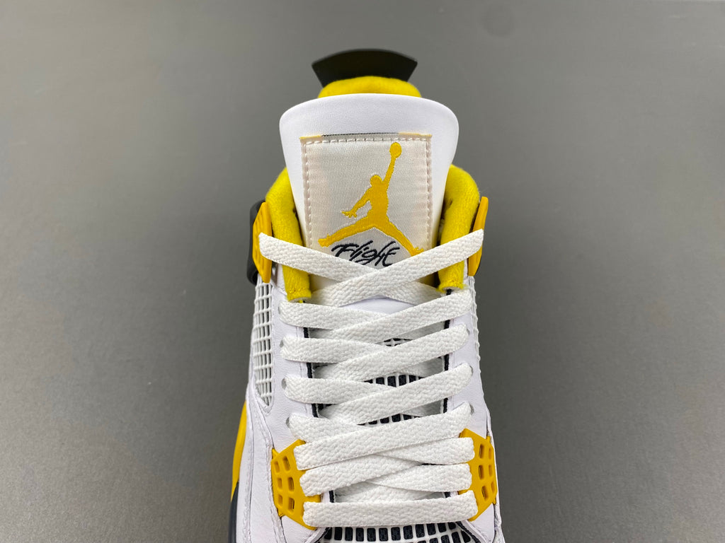 Air Jordan 4 Retro Vivid Sulfur (wmns)