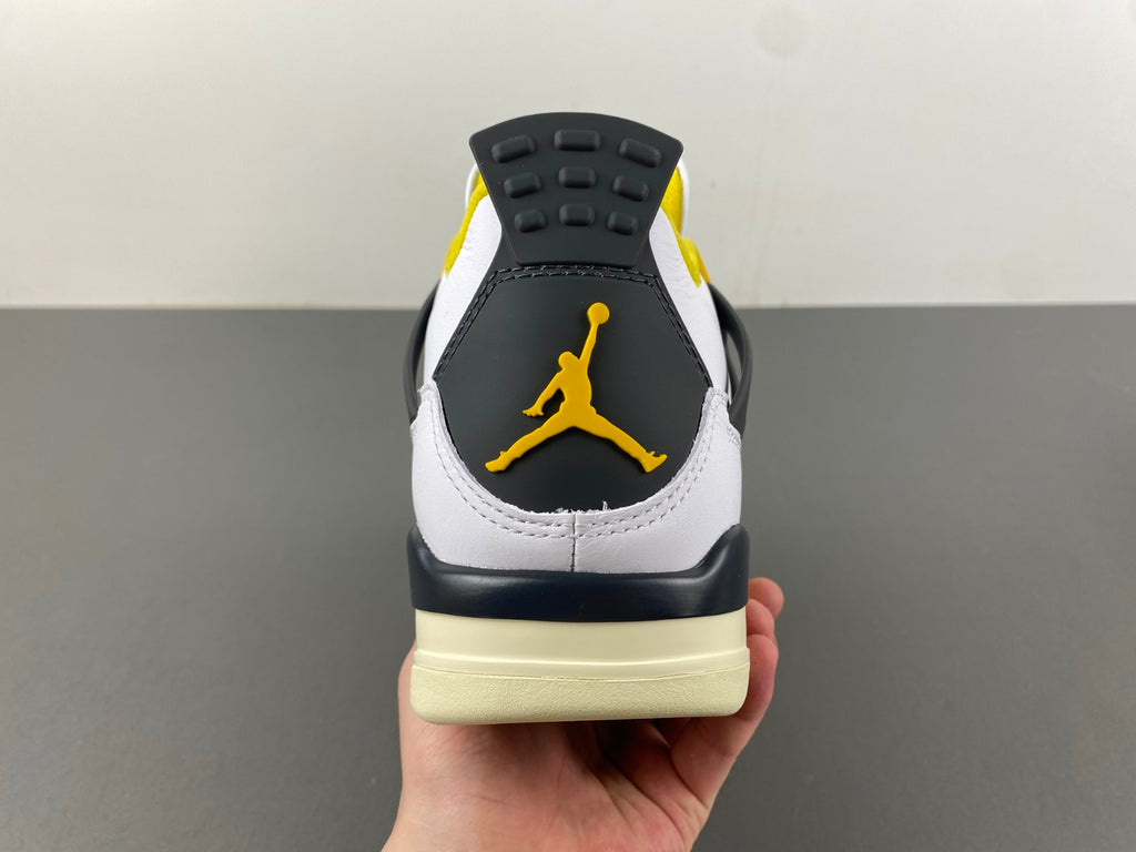 Air Jordan 4 Retro Vivid Sulfur (wmns)