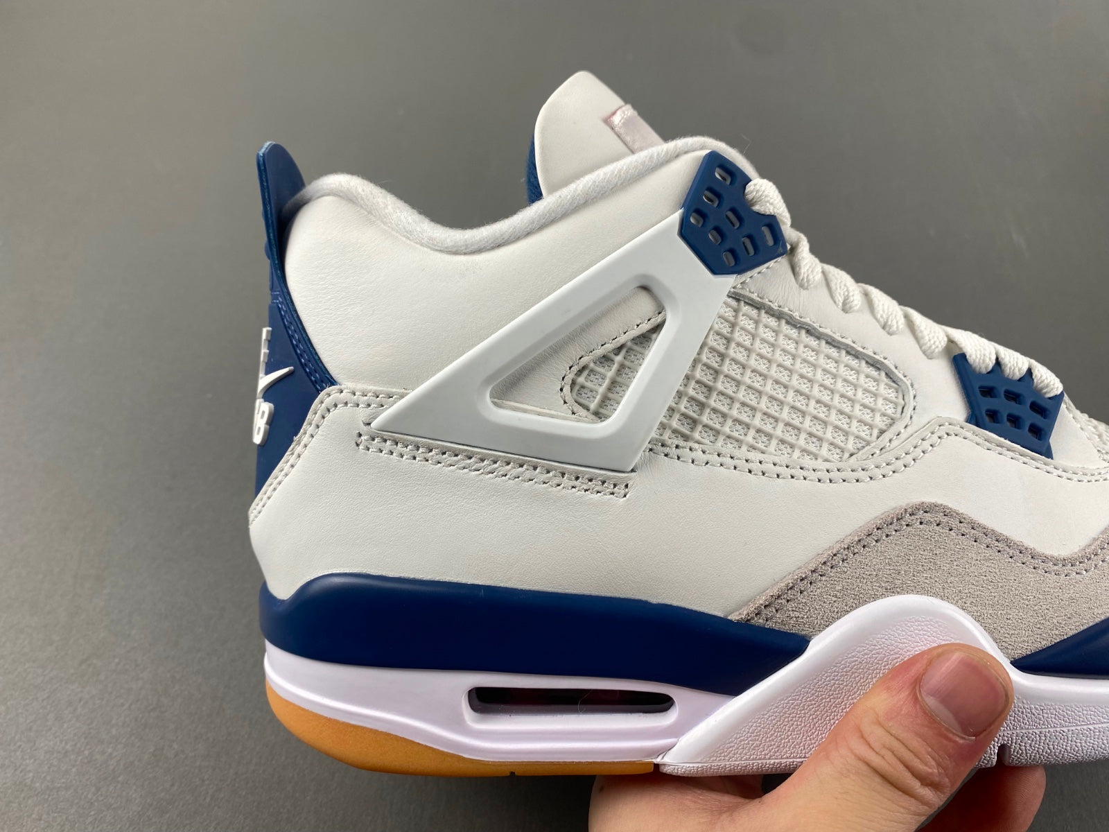 Air Jordan 4 Retro Navy