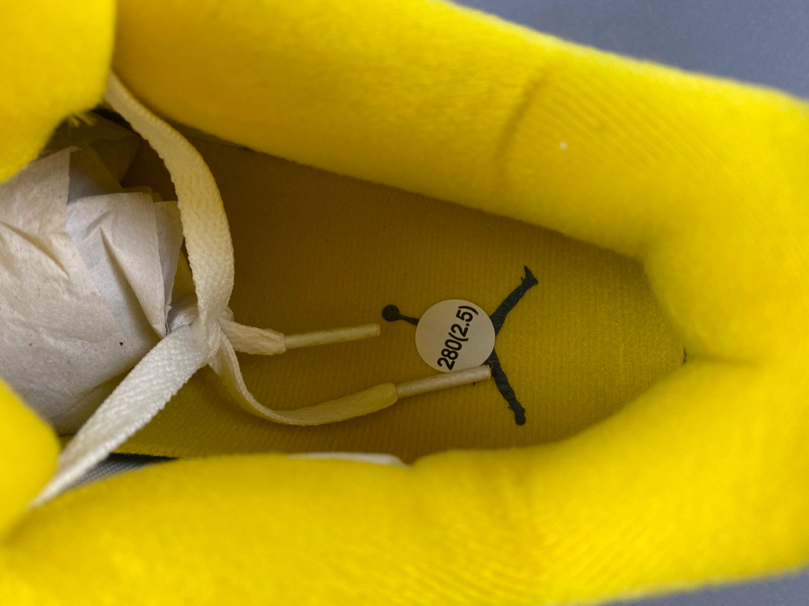Air Jordan 4 Retro Vivid Sulfur (wmns)