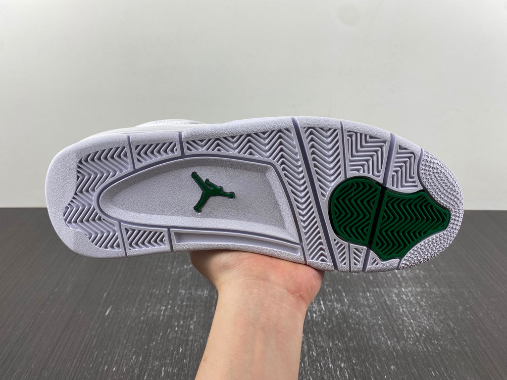 Air Jordan 4 Metallic Green