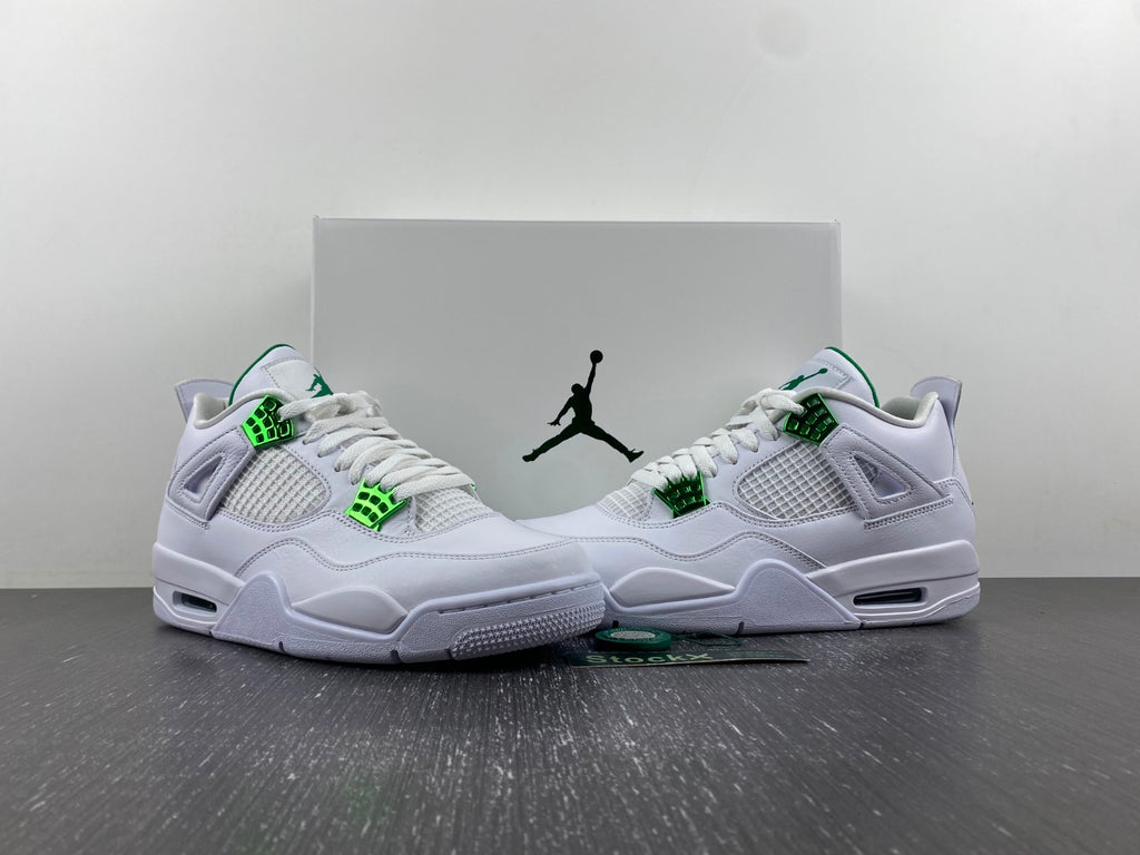 Air Jordan 4 Metallic Green