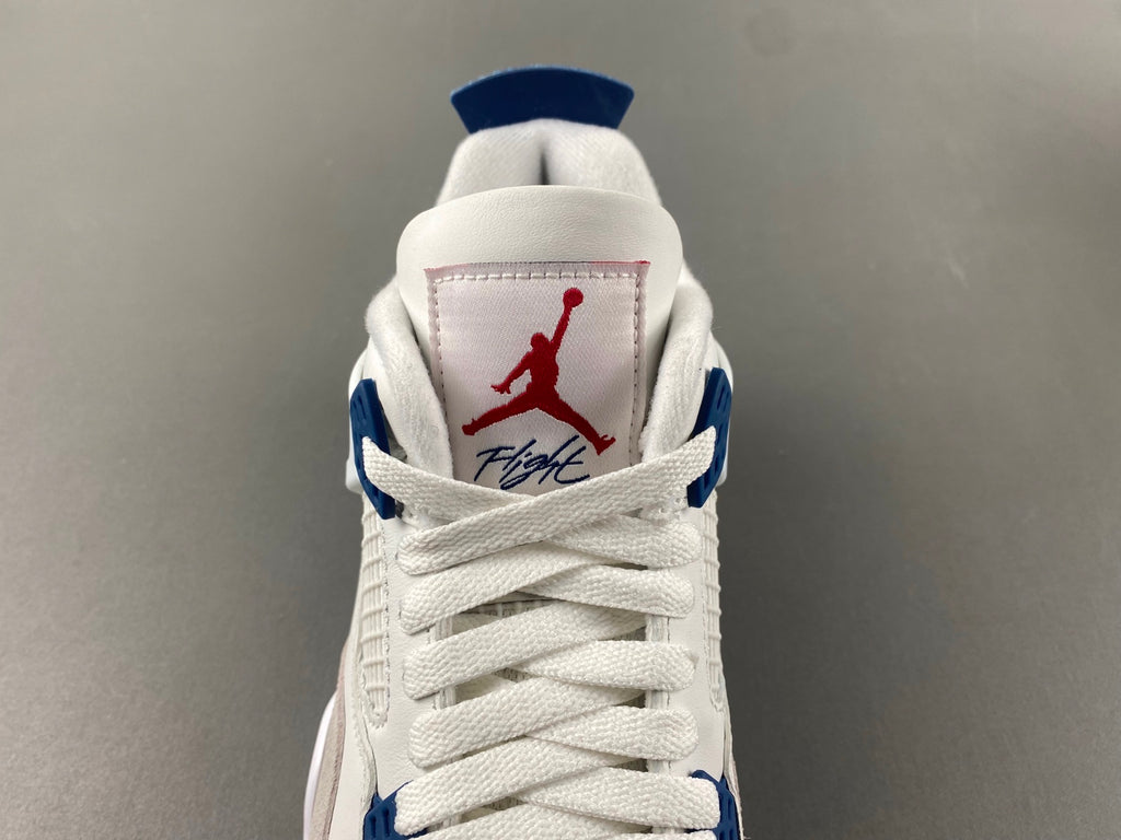 Air Jordan 4 Retro Navy