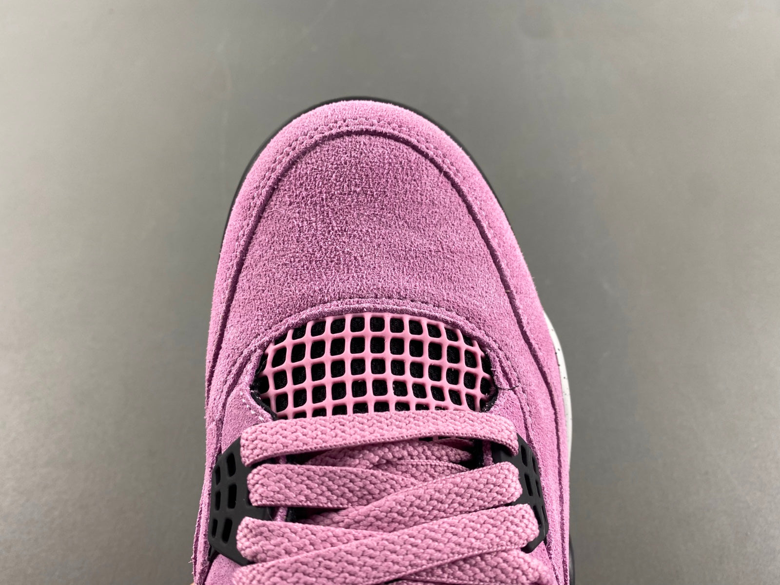 Air Jordan 4 Retro Orchid (wmns)