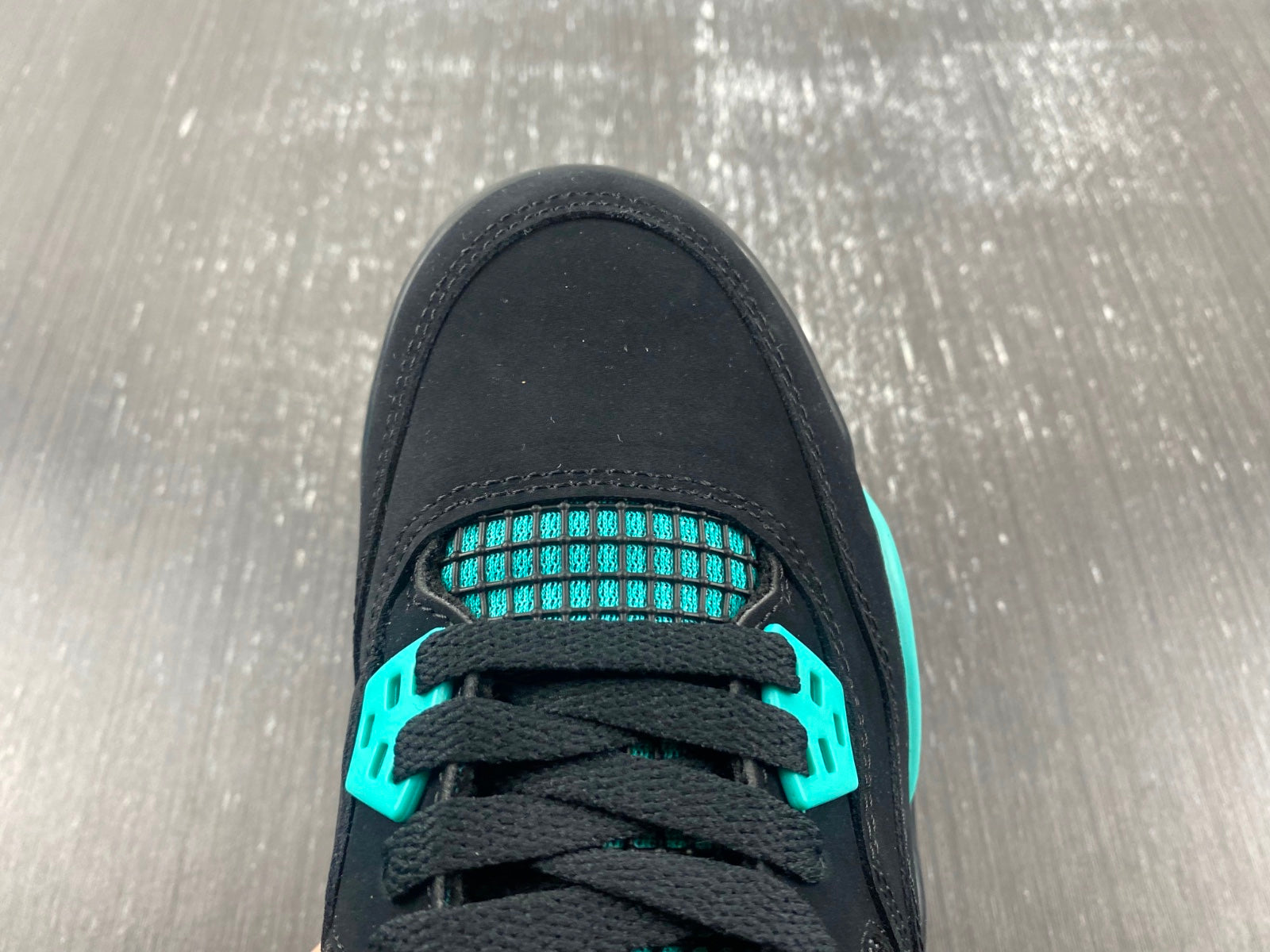 Air Jordan 4 Retro Tiffany
