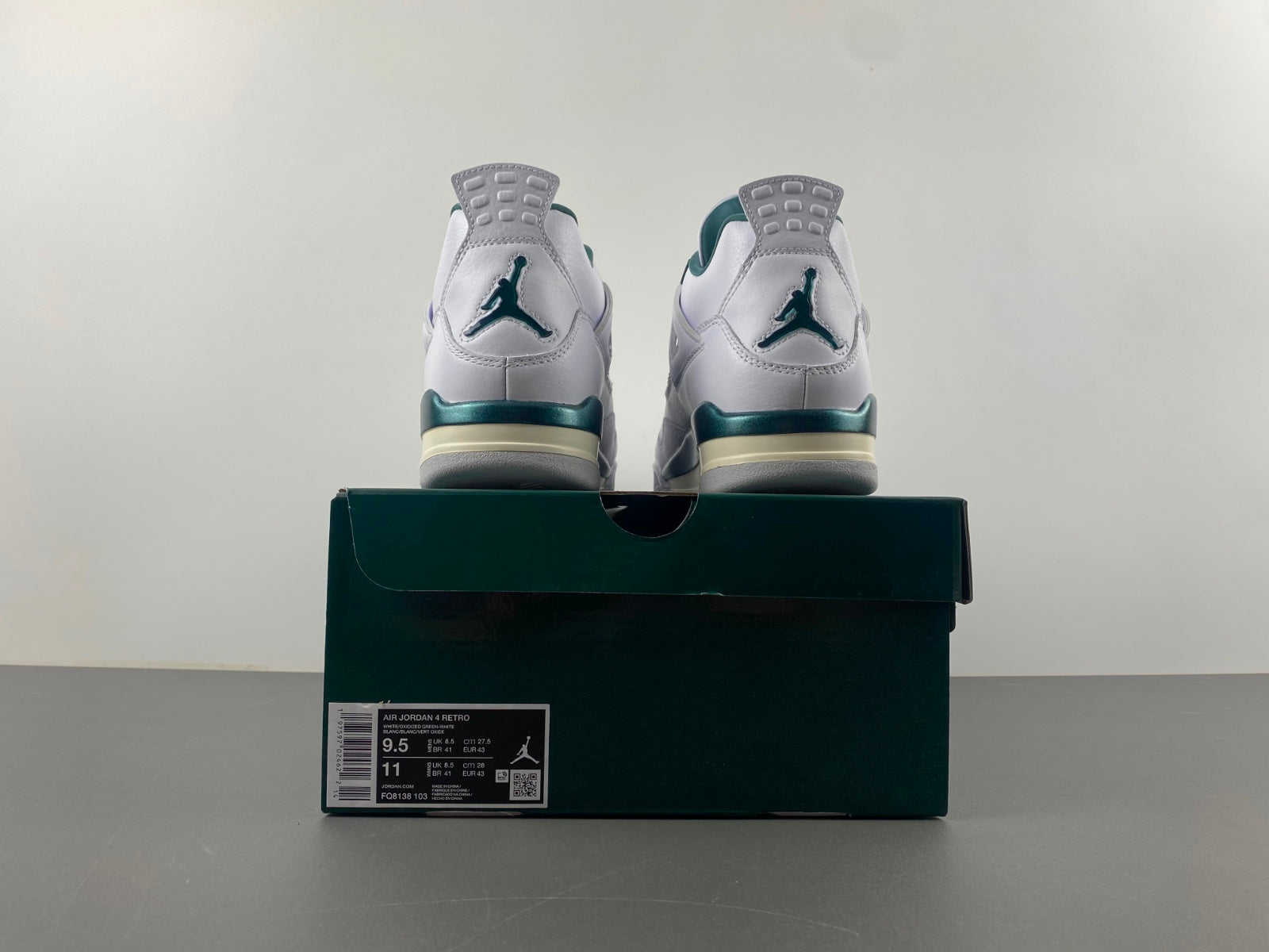Air Jordan 4 Retro Oxidized Green