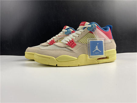Air Jordan 4 Retro Guava Ice