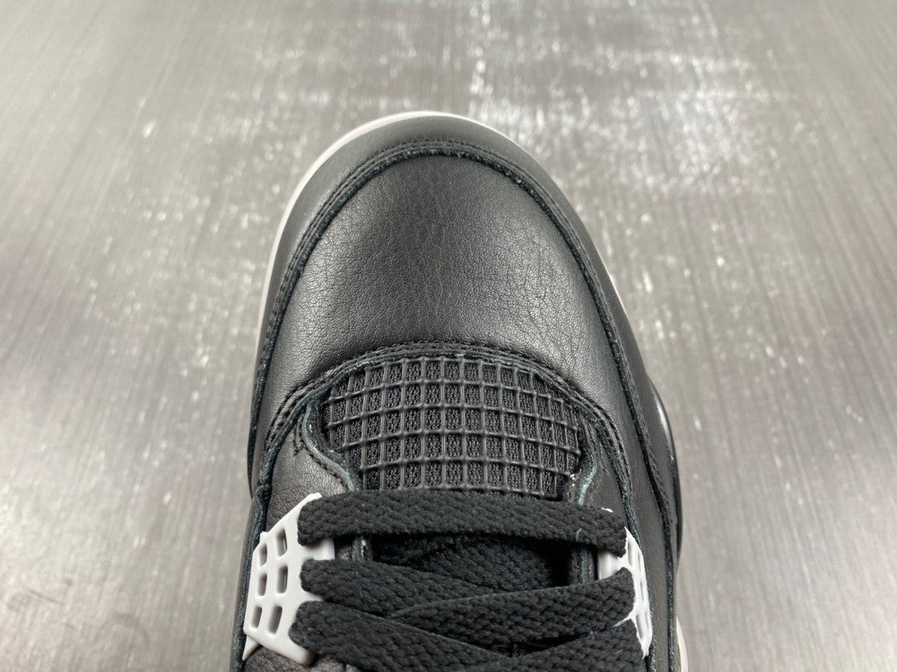 Air Jordan 4 Retro Bred