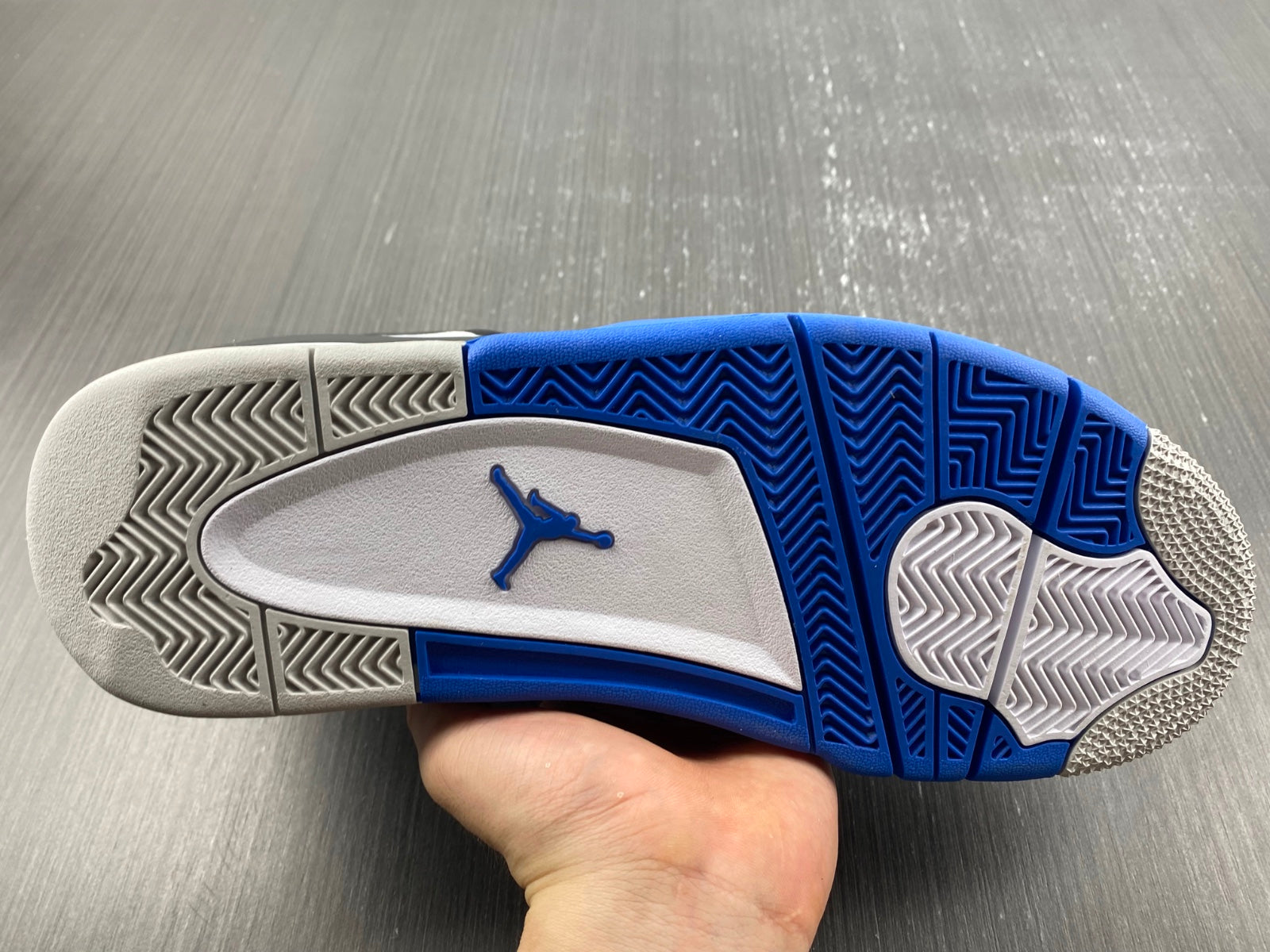 Jordan 4 Retro Motorsports