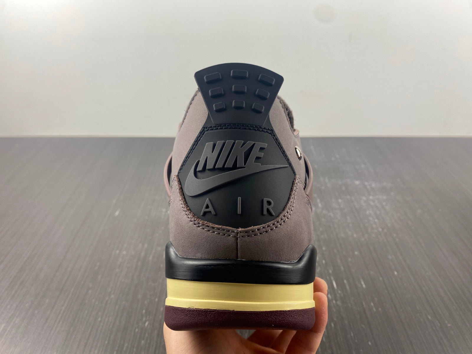 Air Jordan 4 Retro A Ma Maniére
